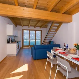 With Breathtaking View A1 Vakantiehuis